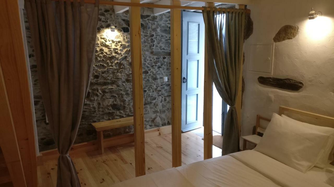 프라익소데에스파다아신타 Casinhas De S. Francisco T2 Azeitona 아파트 외부 사진